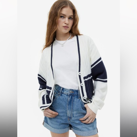 H&M Divided High Waist Denim Shorts - Picture 2 of 11